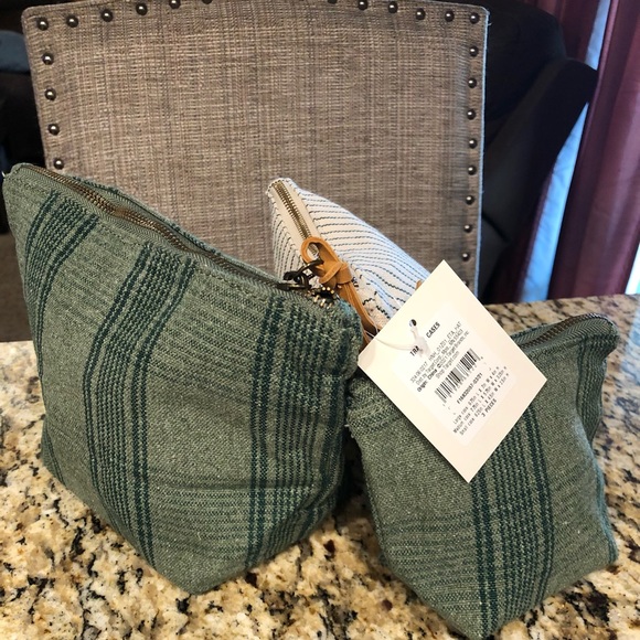 🔥👀🔥3 Pack Hearth And Hand Canvas Travel Cases, Brand New In Plastic! - Picture 5 of 7